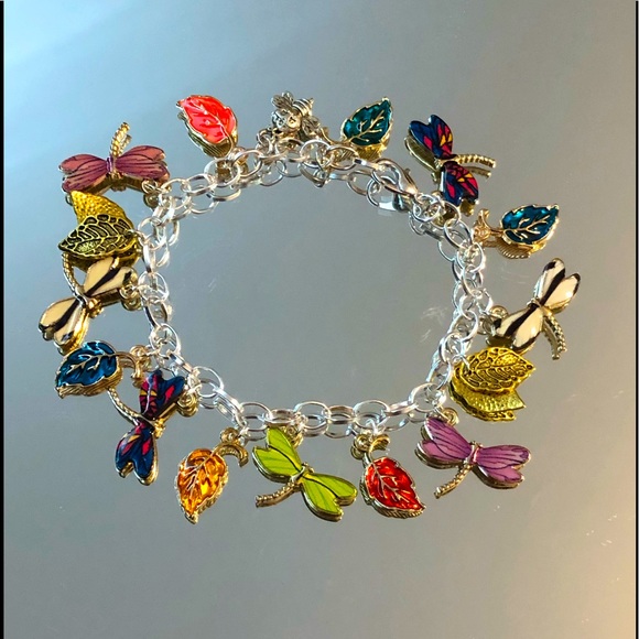Jewelry - DRAGONFLY BRACELET